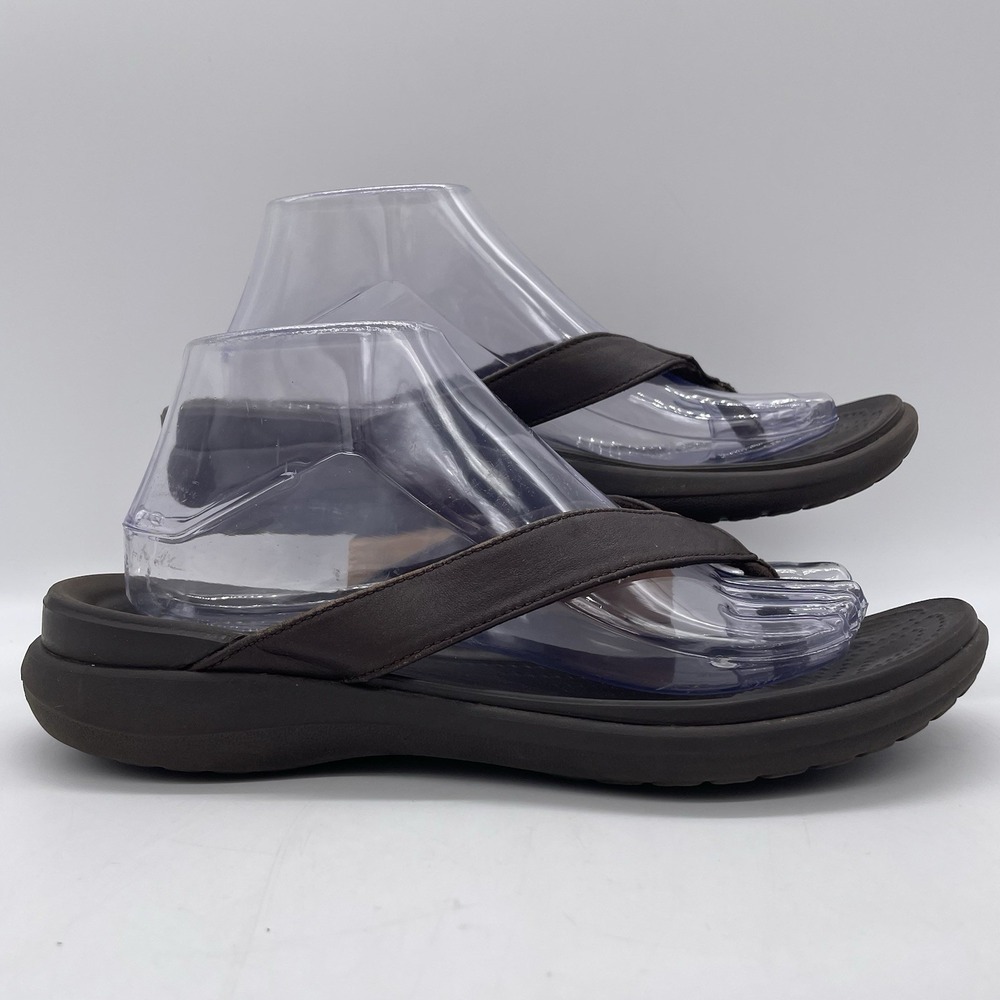 Crocs Womens 9 Sandals Capri Dark Brown Leather Dual Comfort V Flip Flops 202502 - Picture 2 of 10